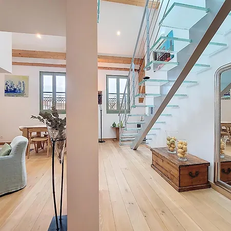 Lägenhet S10 Staywizus - Duplex 3 Bdr Ac Wifi Balcony 10 Mins *